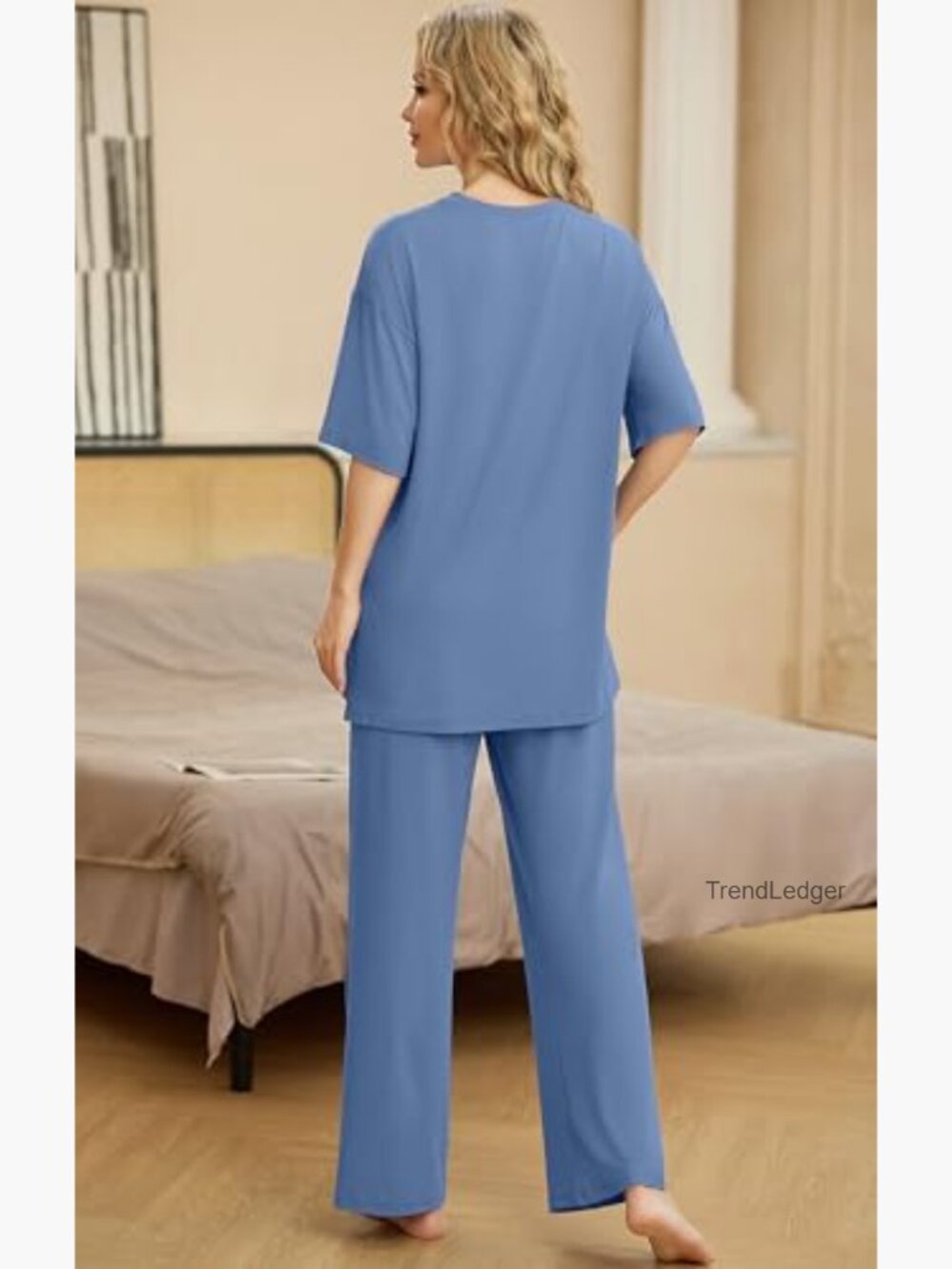 Women's Pajama Set with Pockets - 2 Piece Lounge Set - Picture 6 of 7
